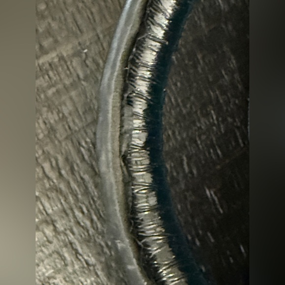 Guess Weekender - Picture 7 of 7